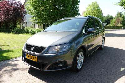 SEAT-Alhambra-1