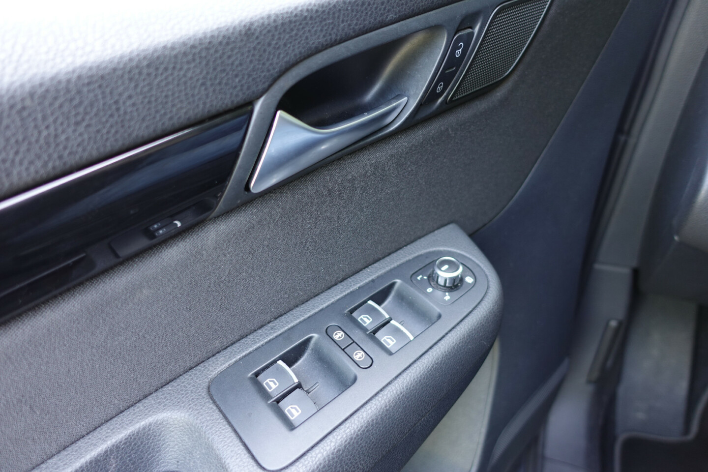 SEAT-Alhambra-34